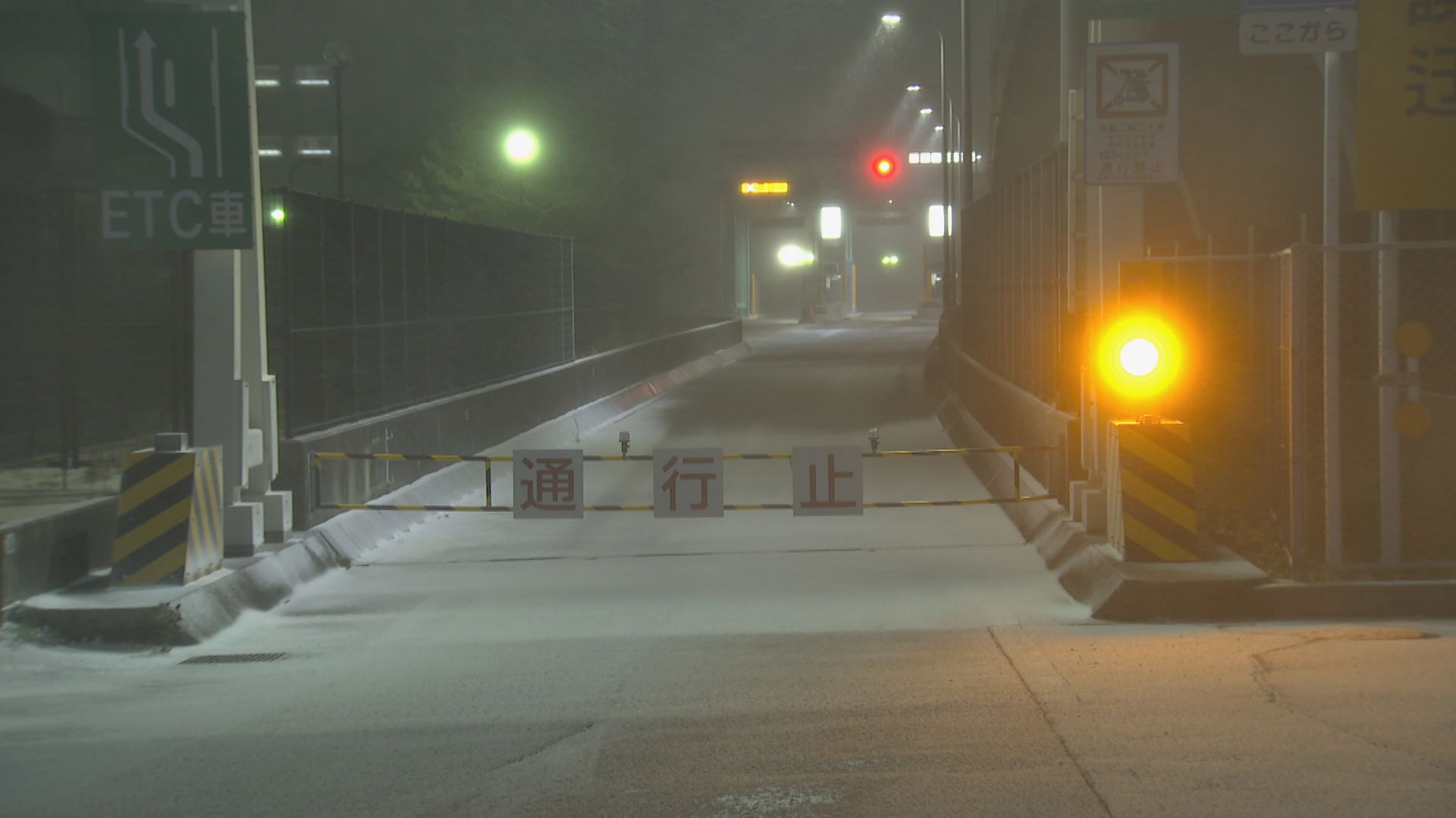 【速報】福岡都市高速が全線通行止めに　雪の影響