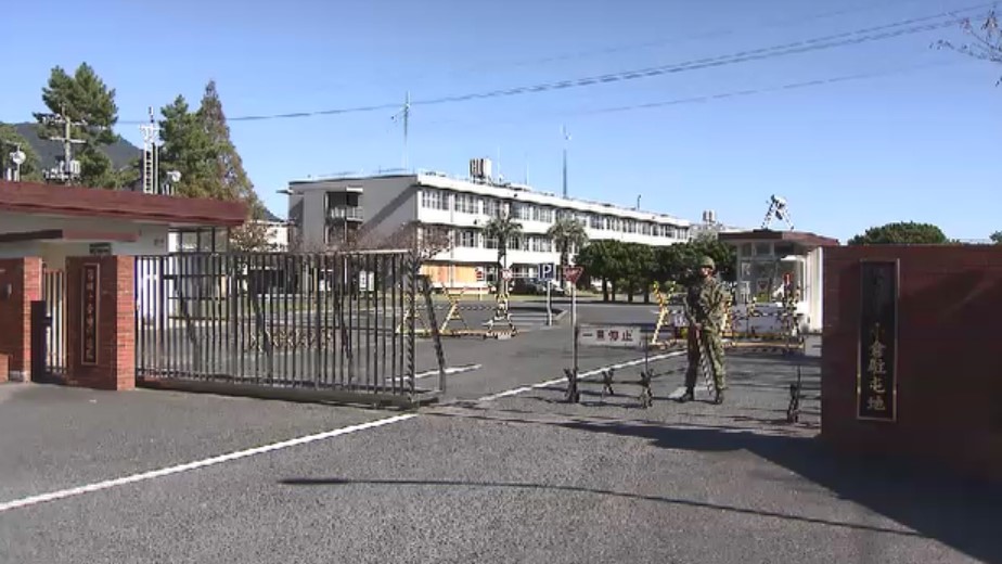 自宅に来た保険外交員の女性に抱きつく“わいせつ行為”　陸自小倉駐屯地の男性陸士長(24)を懲戒免職　福岡県