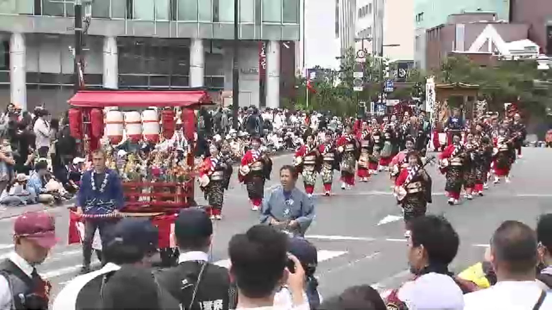 「博多どんたく港まつり」2日間で235万人の人出　コロナ禍以降で最多　福岡市