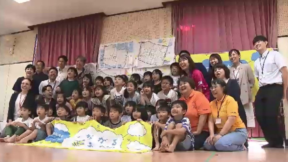 “大雨で川が氾濫し洪水”想定　小学生らが「逃げ地図」作成　避難場所までの安全なルートや時間を色で表示　福岡・北九州市